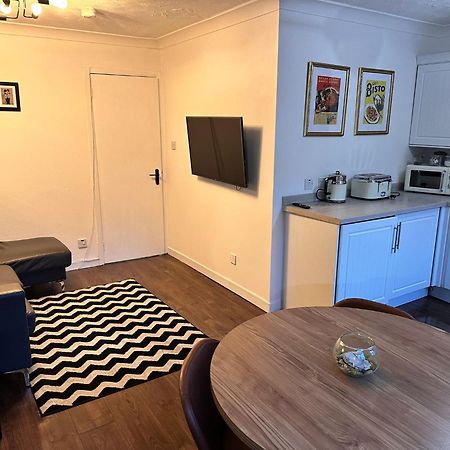 Brightcentral Apartment With Parking グラスゴー エクステリア 写真
